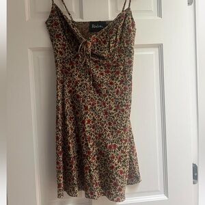 Realisation Par Inez dress in dahlia